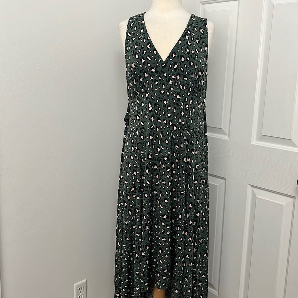 Torrid size 1 green leopard faux wrap knit dress